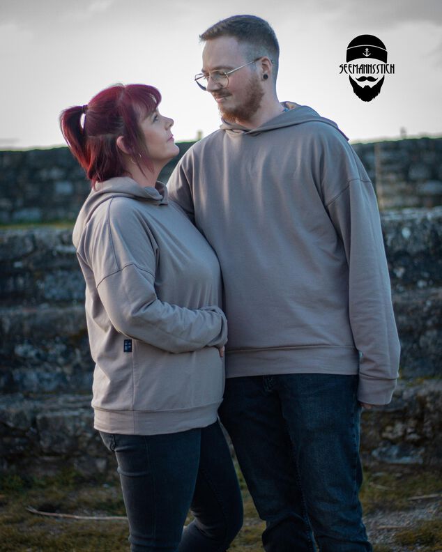 BEAMER&A0&A4  lovely lady & men oversized hoodie image number 3