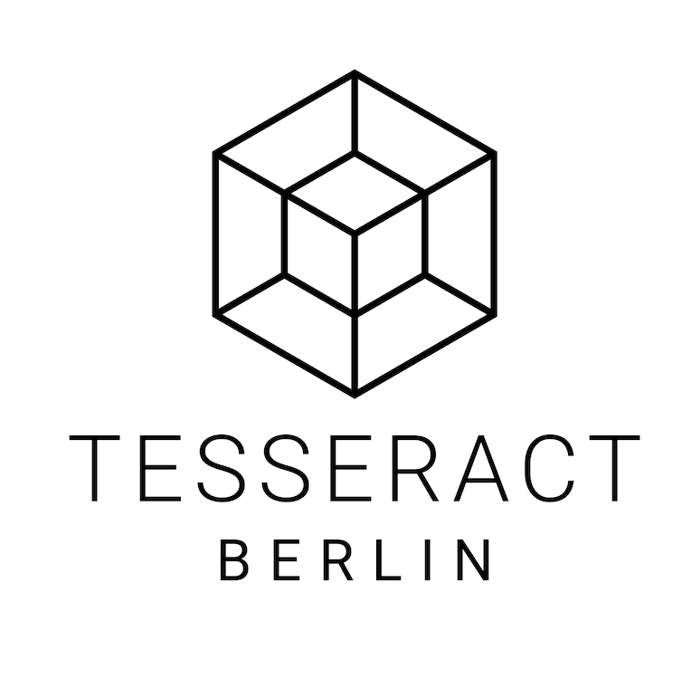 Tesseract Patterns DE